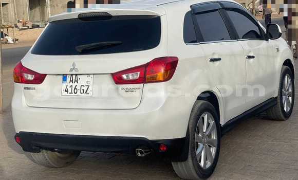 Acheter Occasion Voiture Mitsubishi RVR Blanc à Dakar, Dakar Acheter Occasion Voiture Mitsubishi RVR Blanc à Dakar, Dakar