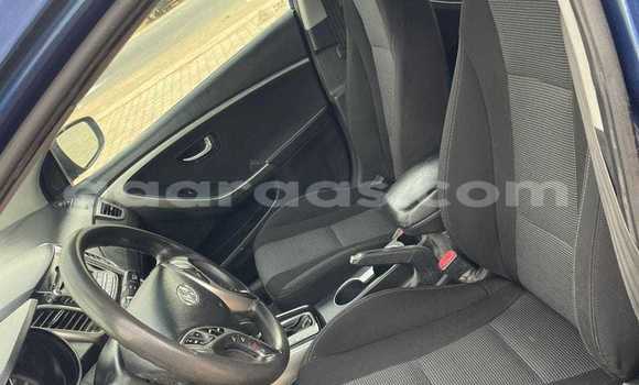 Acheter Occasion Voiture Hyundai Elantra Noir à Dakar, Dakar Acheter Occasion Voiture Hyundai Elantra Noir à Dakar, Dakar