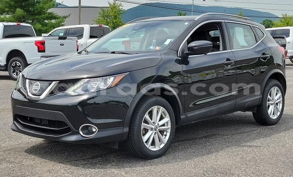 Buy Used Nissan Rogue Black Car in Import - Dubai in Dakar