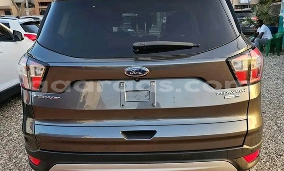 Acheter Occasion Voiture Ford Escape Noir à Dakar, Dakar Acheter Occasion Voiture Ford Escape Noir à Dakar, Dakar