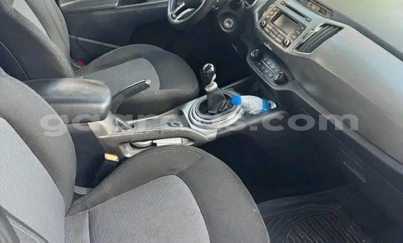 Buy Used Kia Sportage White Car in Dakar in Dakar Buy Used Kia Sportage White Car in Dakar in Dakar