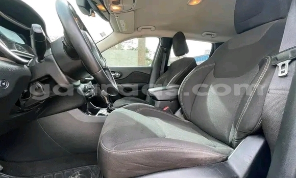 Buy Used Jeep Cherokee Other Car in Dakar in Dakar Buy Used Jeep Cherokee Other Car in Dakar in Dakar