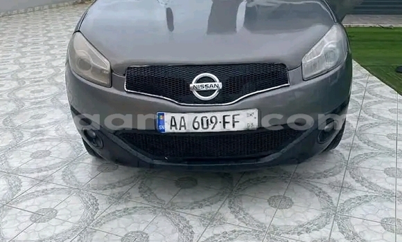 Buy Used Nissan Qashqai Black Car in Dakar in Dakar Buy Used Nissan Qashqai Black Car in Dakar in Dakar