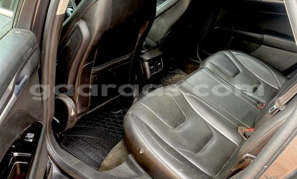 Dieundeu Occasion Hyundai Grandeur Black Auto in Dakar in Dakar Dieundeu Occasion Hyundai Grandeur Black Auto in Dakar in Dakar