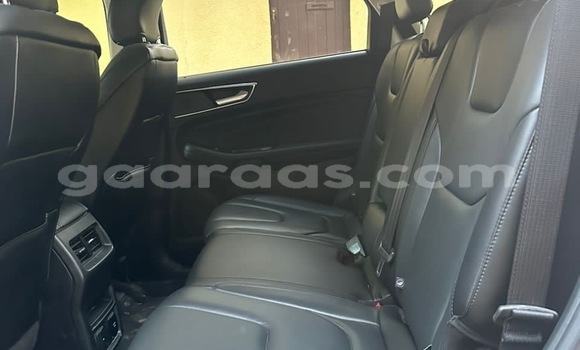 Acheter Import Voiture Ford Edge Gris à Rufisque, Dakar Acheter Import Voiture Ford Edge Gris à Rufisque, Dakar