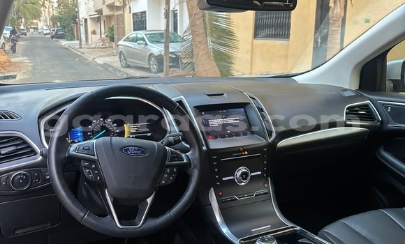 Acheter Import Voiture Ford Edge Gris à Rufisque, Dakar Acheter Import Voiture Ford Edge Gris à Rufisque, Dakar