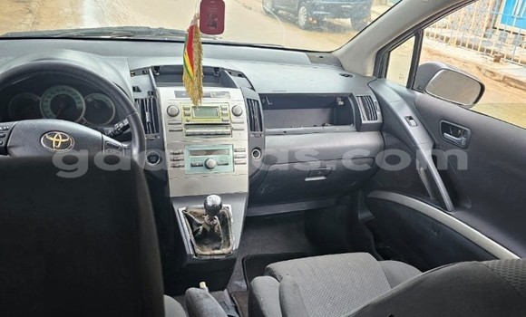 Dieundeu Occasion Toyota Verso Silver Auto in Dakar in Dakar Dieundeu Occasion Toyota Verso Silver Auto in Dakar in Dakar