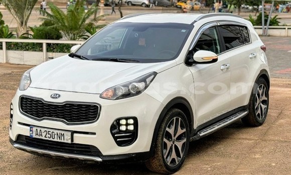 Acheter Occasion Voiture Kia Sportage Blanc à Dakar, Dakar Acheter Occasion Voiture Kia Sportage Blanc à Dakar, Dakar