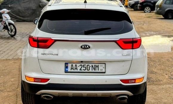 Acheter Occasion Voiture Kia Sportage Blanc à Dakar, Dakar Acheter Occasion Voiture Kia Sportage Blanc à Dakar, Dakar