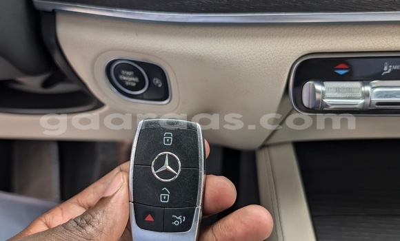 Buy Import Mercedes‒Benz GLE Silver Car in Dakar in Dakar Buy Import Mercedes‒Benz GLE Silver Car in Dakar in Dakar