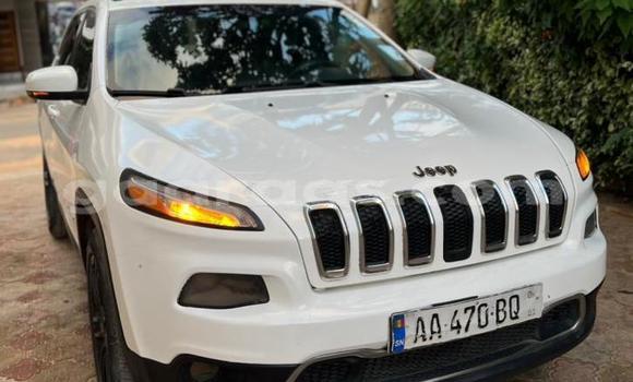 Dieundeu Occasion Jeep Cherokee White Auto in Dakar in Dakar