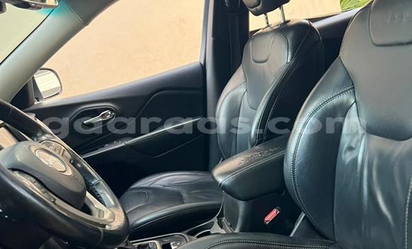 Acheter Occasion Voiture Jeep Cherokee Blanc à Dakar, Dakar Acheter Occasion Voiture Jeep Cherokee Blanc à Dakar, Dakar