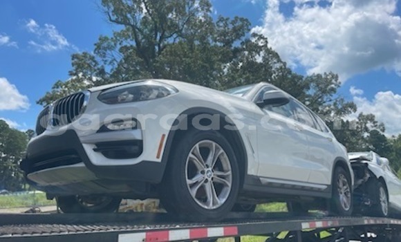 Acheter Occasion Voiture BMW X3 Blanc à Dakar, Dakar Acheter Occasion Voiture BMW X3 Blanc à Dakar, Dakar