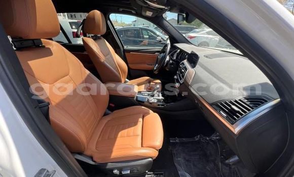 Acheter Occasion Voiture BMW X3 Blanc à Dakar, Dakar Acheter Occasion Voiture BMW X3 Blanc à Dakar, Dakar