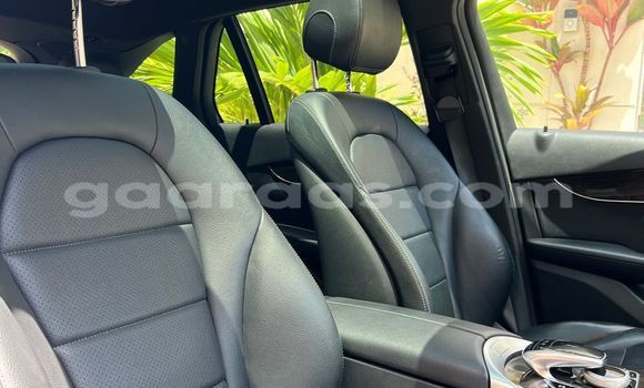 Acheter Occasion Voiture Mercedes‒Benz AMG GLC Gris à Dakar, Dakar Acheter Occasion Voiture Mercedes‒Benz AMG GLC Gris à Dakar, Dakar