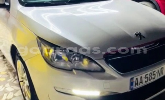 Acheter Occasion Voiture Peugeot 308 Blanc à Dakar, Dakar Acheter Occasion Voiture Peugeot 308 Blanc à Dakar, Dakar