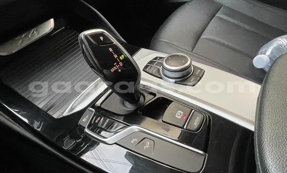 Dieundeu Occasion BMW X4 White Auto in Dakar in Dakar Dieundeu Occasion BMW X4 White Auto in Dakar in Dakar