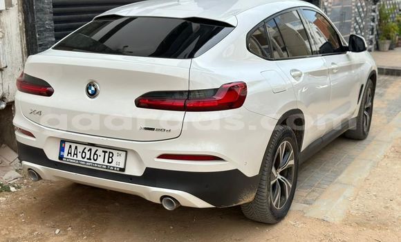 Dieundeu Occasion BMW X4 White Auto in Dakar in Dakar Dieundeu Occasion BMW X4 White Auto in Dakar in Dakar