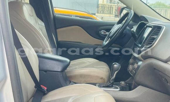 Acheter Occasion Voiture Jeep Cherokee Gris à Dakar, Dakar Acheter Occasion Voiture Jeep Cherokee Gris à Dakar, Dakar