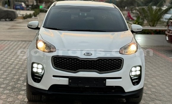 Acheter Occasion Voiture Kia Sportage Blanc à Dakar, Dakar Acheter Occasion Voiture Kia Sportage Blanc à Dakar, Dakar