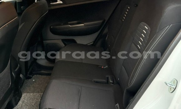 Acheter Occasion Voiture Kia Sportage Blanc à Dakar, Dakar Acheter Occasion Voiture Kia Sportage Blanc à Dakar, Dakar