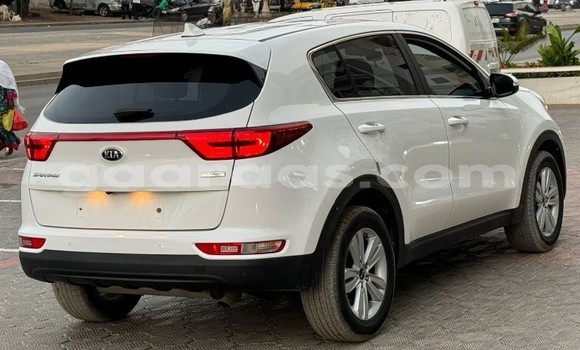 Acheter Occasion Voiture Kia Sportage Blanc à Dakar, Dakar Acheter Occasion Voiture Kia Sportage Blanc à Dakar, Dakar