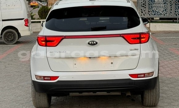 Acheter Occasion Voiture Kia Sportage Blanc à Dakar, Dakar Acheter Occasion Voiture Kia Sportage Blanc à Dakar, Dakar
