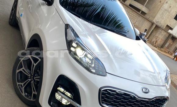 Dieundeu Occasion Kia Sportage White Auto in Dakar in Dakar Dieundeu Occasion Kia Sportage White Auto in Dakar in Dakar