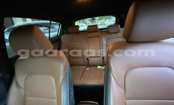 Dieundeu Occasion Kia Sportage White Auto in Dakar in Dakar Dieundeu Occasion Kia Sportage White Auto in Dakar in Dakar