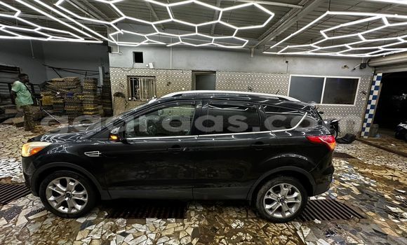 Acheter Occasion Voiture Ford Escape Noir à Dakar, Dakar Acheter Occasion Voiture Ford Escape Noir à Dakar, Dakar