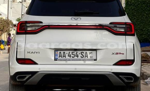 Dieundeu Occasion Kia Quoris White Auto in Dakar in Dakar Dieundeu Occasion Kia Quoris White Auto in Dakar in Dakar