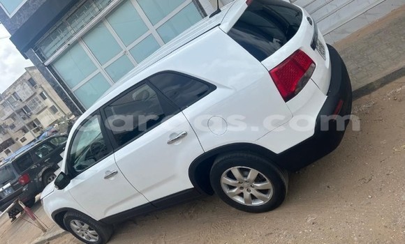 Acheter Occasion Voiture Kia Sorento Blanc à Dakar, Dakar Acheter Occasion Voiture Kia Sorento Blanc à Dakar, Dakar
