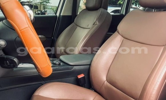 Acheter Occasion Voiture Peugeot 3008 Blanc à Dakar, Dakar Acheter Occasion Voiture Peugeot 3008 Blanc à Dakar, Dakar