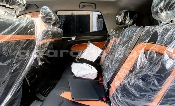 Dieundeu Occasion Kia Stinger White Auto in Dakar in Dakar Dieundeu Occasion Kia Stinger White Auto in Dakar in Dakar