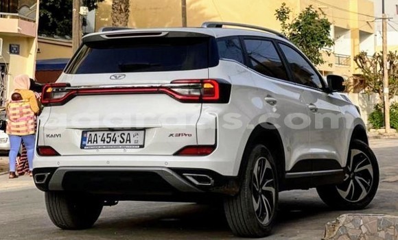 Dieundeu Occasion Kia Stinger White Auto in Dakar in Dakar Dieundeu Occasion Kia Stinger White Auto in Dakar in Dakar