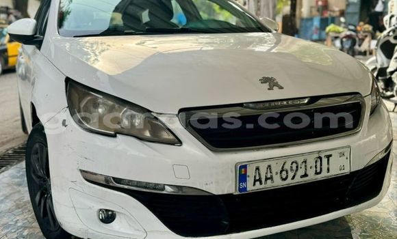 Dieundeu Occasion Peugeot 308 White Auto in Dakar in Dakar Dieundeu Occasion Peugeot 308 White Auto in Dakar in Dakar