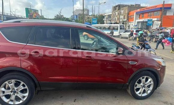 Acheter Occasion Voiture Ford Escape Rouge à Dahra, Louga Acheter Occasion Voiture Ford Escape Rouge à Dahra, Louga
