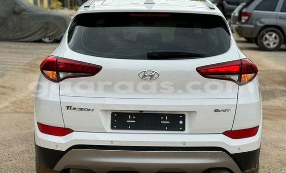 Acheter Occasion Voiture Hyundai Accent Autre à Dakar, Dakar Acheter Occasion Voiture Hyundai Accent Autre à Dakar, Dakar