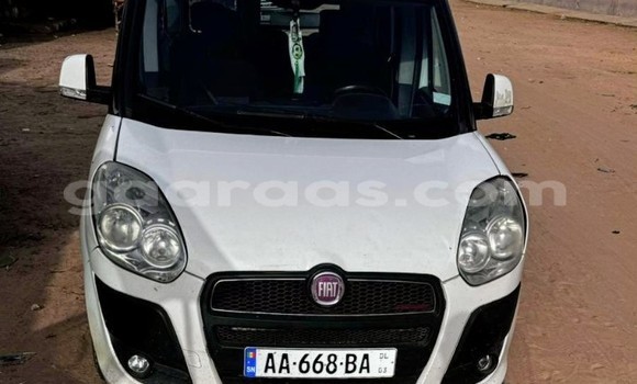 Buy Used Fiat Doblo White Car in Dakar in Dakar Buy Used Fiat Doblo White Car in Dakar in Dakar