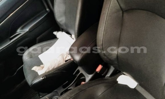 Acheter Occasion Voiture Mitsubishi Outlander Rouge à Dakar, Dakar Acheter Occasion Voiture Mitsubishi Outlander Rouge à Dakar, Dakar