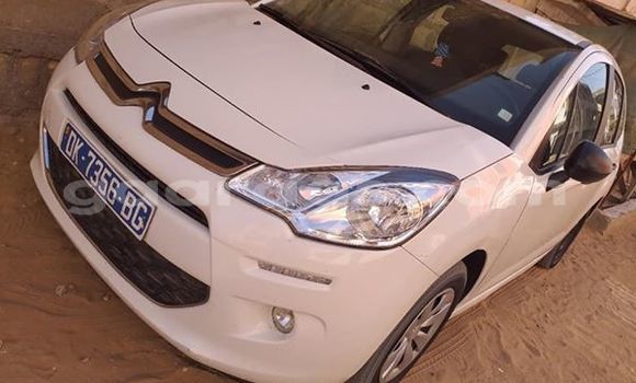 Dieundeu Occasion Citroen C3 White Auto in Dakar in Dakar Dieundeu Occasion Citroen C3 White Auto in Dakar in Dakar