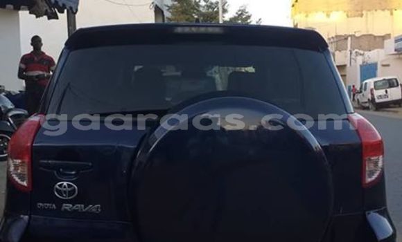 Dieundeu Occasion Toyota RAV4 Blue Auto in Dakar in Dakar Dieundeu Occasion Toyota RAV4 Blue Auto in Dakar in Dakar