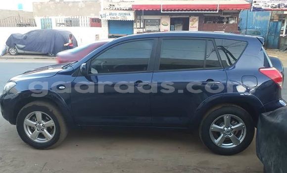 Dieundeu Occasion Toyota RAV4 Blue Auto in Dakar in Dakar Dieundeu Occasion Toyota RAV4 Blue Auto in Dakar in Dakar