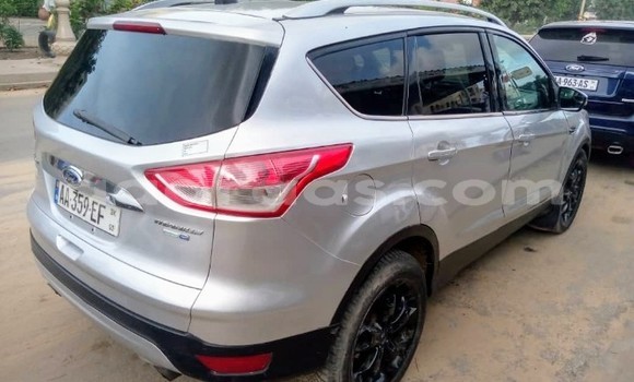 Acheter Occasion Voiture Ford Escape Gris à Dakar, Dakar Acheter Occasion Voiture Ford Escape Gris à Dakar, Dakar