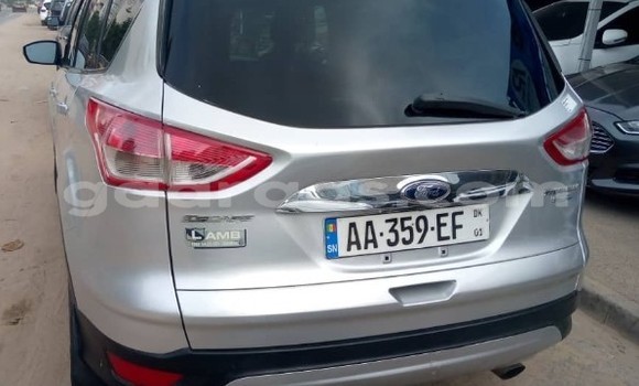 Acheter Occasion Voiture Ford Escape Gris à Dakar, Dakar Acheter Occasion Voiture Ford Escape Gris à Dakar, Dakar