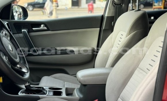 Buy Used Kia Sportage Red Car in Dakar in Dakar Buy Used Kia Sportage Red Car in Dakar in Dakar