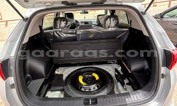 Acheter Occasion Voiture Kia Sportage Gris à Dakar, Dakar Acheter Occasion Voiture Kia Sportage Gris à Dakar, Dakar