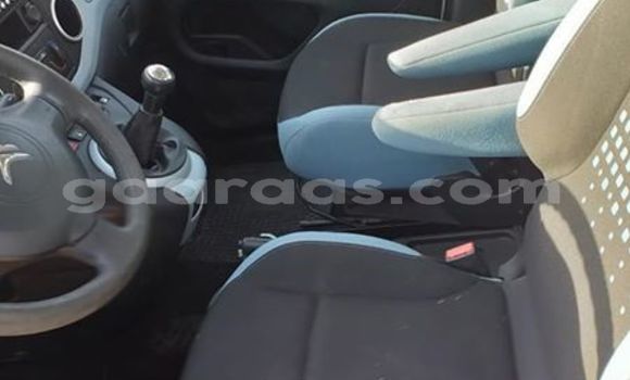 Dieundeu Occasion Citroen Berlingo White Auto in Dakar in Dakar Dieundeu Occasion Citroen Berlingo White Auto in Dakar in Dakar