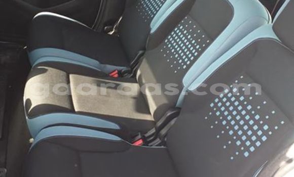 Dieundeu Occasion Citroen Berlingo White Auto in Dakar in Dakar Dieundeu Occasion Citroen Berlingo White Auto in Dakar in Dakar