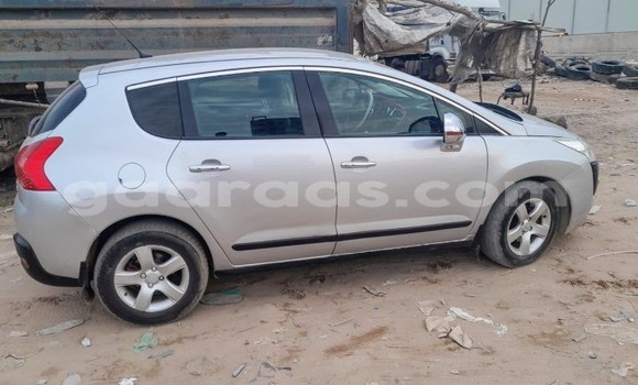 Acheter Occasion Voiture Peugeot 3008 Gris à Dakar, Dakar Acheter Occasion Voiture Peugeot 3008 Gris à Dakar, Dakar